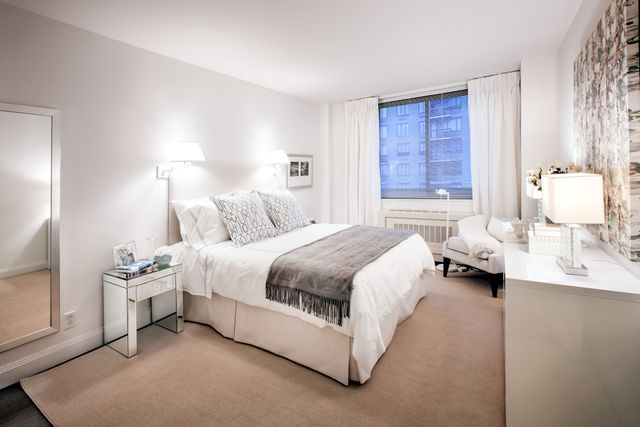 200 E  82nd St #2E, New York, NY 10028