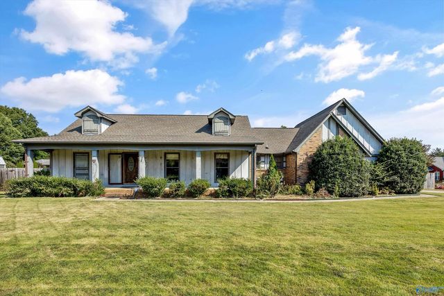 200 Federal Ln, Huntsville, AL 35811