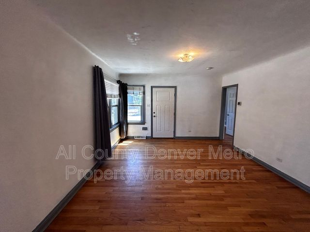 2111 S  Emerson St, Denver, CO 80210