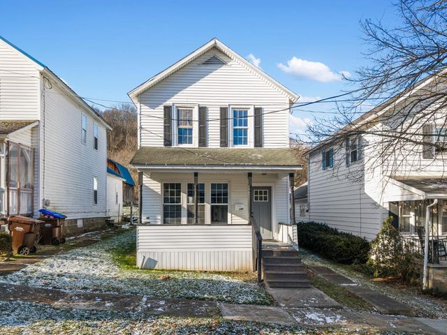 517 Jones St, Titusville, PA 16354