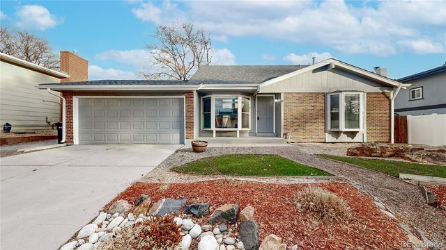 8649 W 75th Place, Arvada, CO 80005