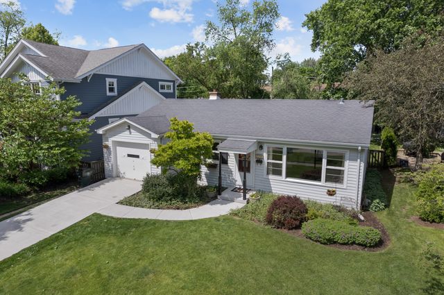 Arlington Heights, IL Homes For Sale & Arlington Heights, IL Real