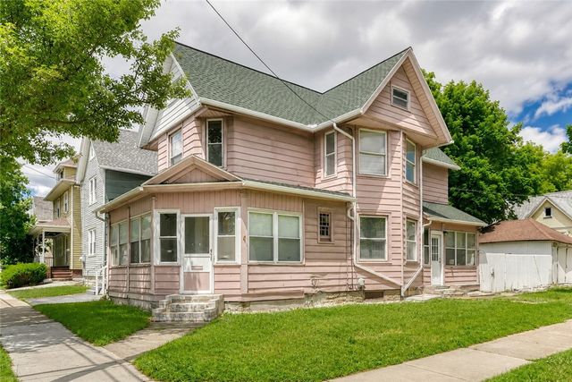 498 Emerson St, Rochester, NY 14613