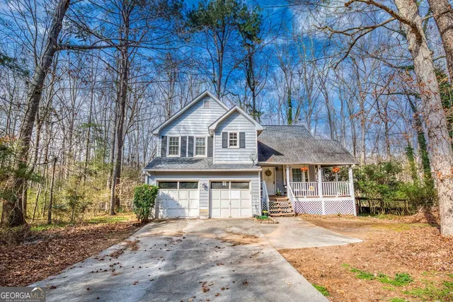 3768 Windy Hill Dr SE, Conyers, GA 30013