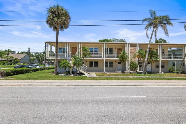 4565 Duhme Rd #102, Saint Petersburg, FL 33708