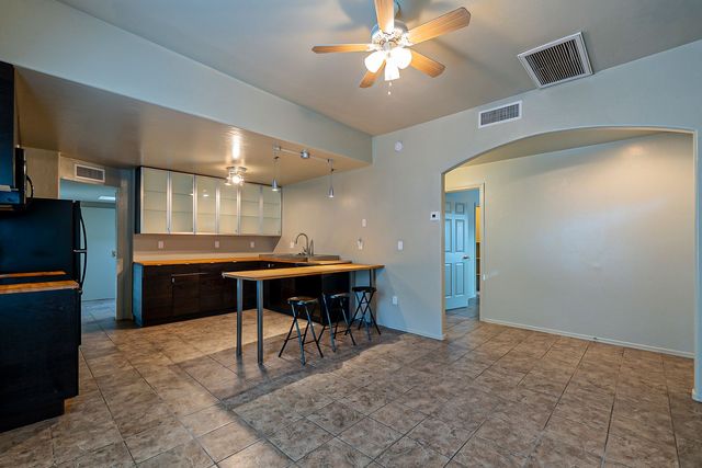 1608 & 1610 E  8th St #56da385af, Tucson, AZ 85719