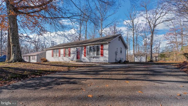 11435 Rawhide Rd, Lusby, MD 20657