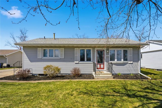 642 Old Marion Rd NE, Cedar Rapids, IA 52402