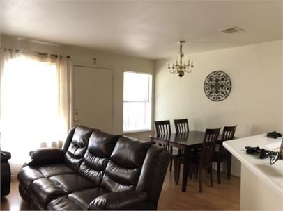 2851 N  Oakland Forest Dr #111, Fort Lauderdale, FL 33309
