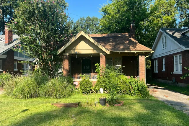 709 N  Belvedere Blvd, Memphis, TN 38107