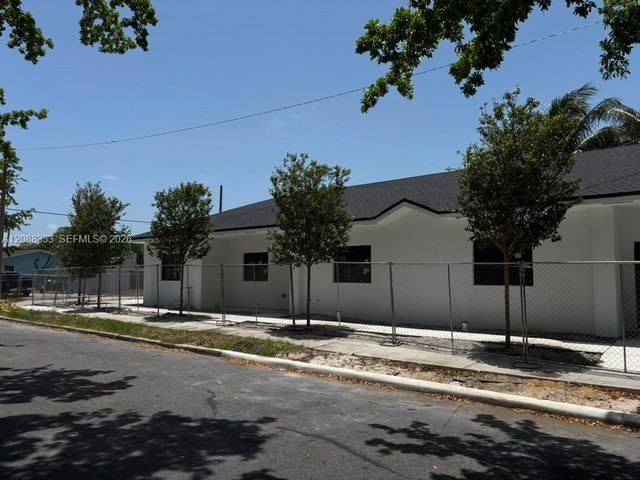 2165 Beautiful Ave, West Palm Beach, FL 33407