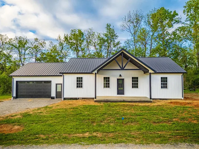 151 W  Limestone Xing, Meigs Township, OH 45660
