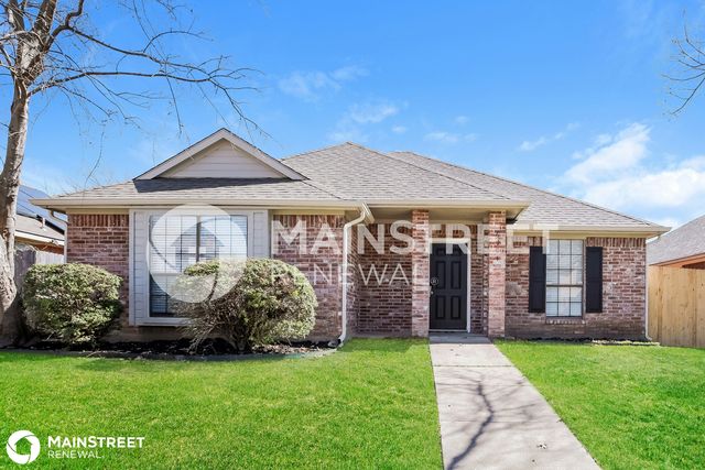 6904 Black Wing Dr, Fort Worth, TX 76137