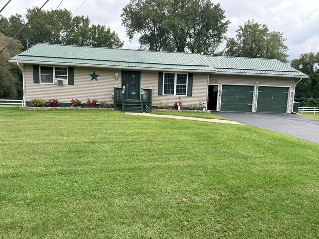 89 West St, Malone, NY 12953
