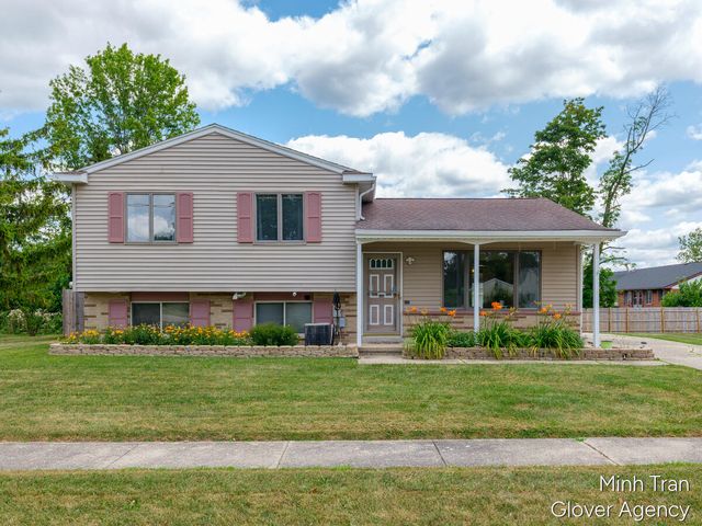 5931 Belard St, Portage, MI 49002