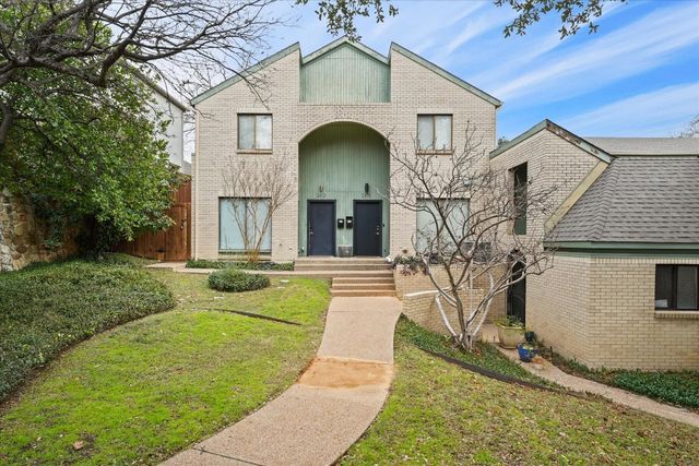 2613 McCart Ave  #2613, Fort Worth, TX 76110