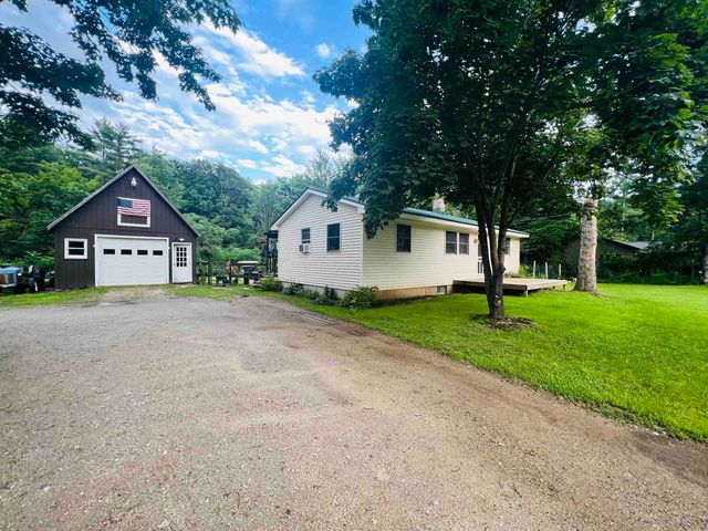 1295 Lake Dunmore Road, Leicester, VT 05733
