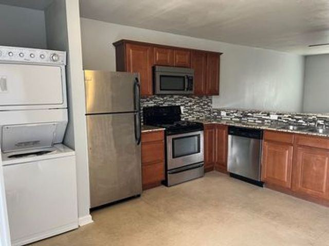 502 W  Maple Ave #8A, Stillwater, OK 74074