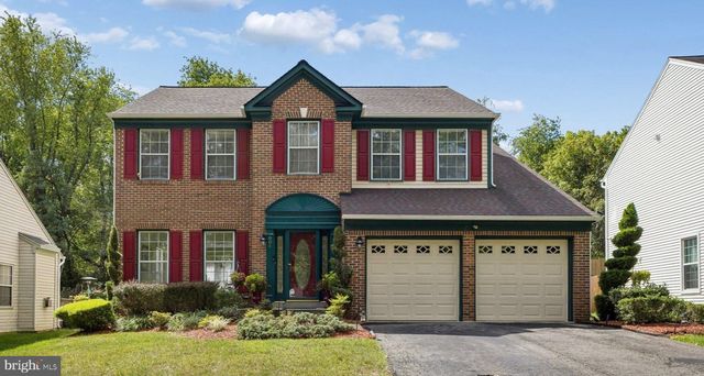 804 Falls Lake Dr, Bowie, MD 20721