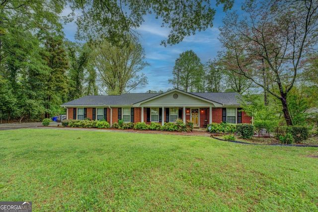 1349 Springwood Dr NW, Conyers, GA 30012
