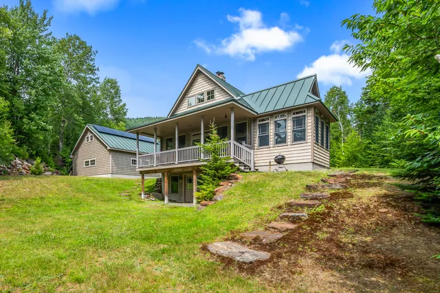4 Sandy Road, Rangeley, ME 04970