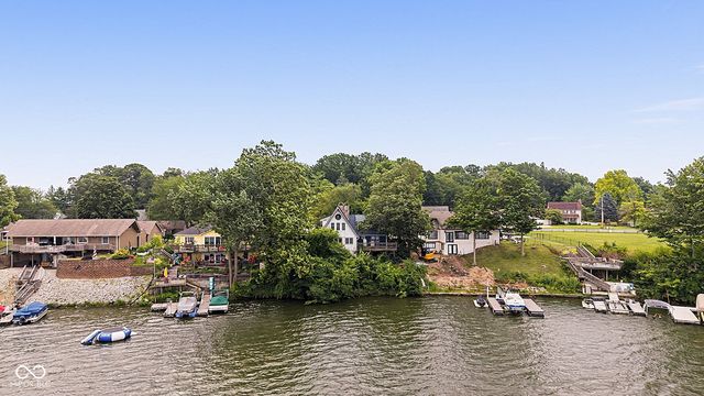 1389 Gull Ct, Cicero, IN 46034