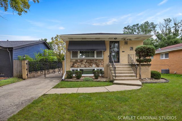 505 N  Addison Rd, Villa Park, IL 60181