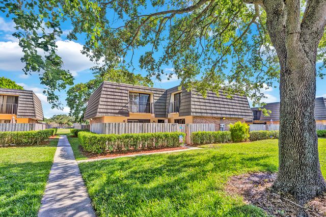 113 1st Way, West Palm Beach, FL 33407
