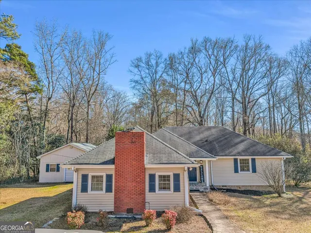 70 Newton Ridge Dr, Covington, GA 30014