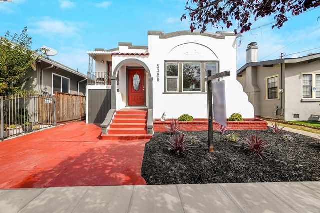 5388 Wentworth Ave, Oakland, CA 94601