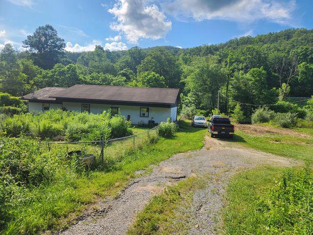 9840 US Highway 119, Nolansburg, KY 40870