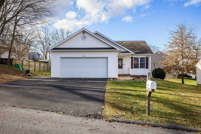 425 S  Jackson Ave, Waynesboro, VA 22980