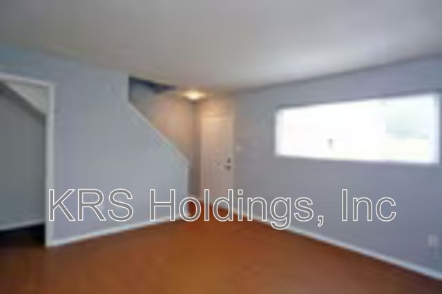 827 41st St #827, Newport News, VA 23607