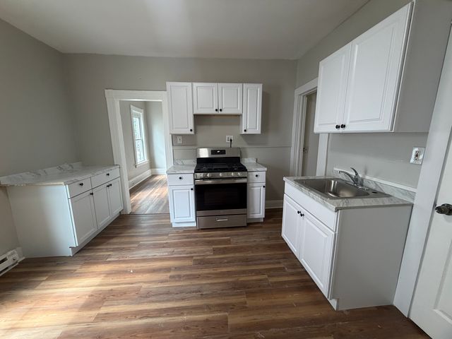 990 Pembroke St #1A, Bridgeport, CT 06608