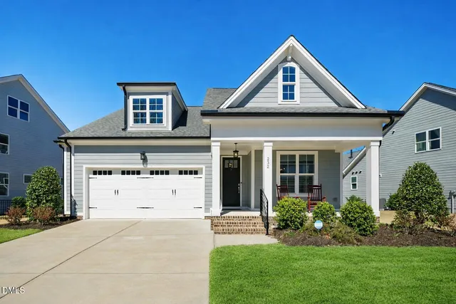 232 Logbridge Rd, Chapel Hill, NC 27516