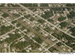 523 Town Rd, Palm Bay, FL 32908