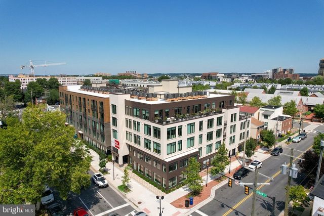 701 N  Henry St #503, Alexandria, VA 22314