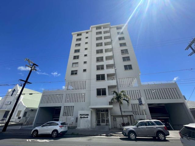 1125 Young St #903, Honolulu, HI 96814