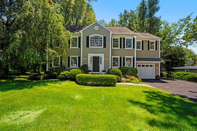 347 West Ave, Darien, CT 06820