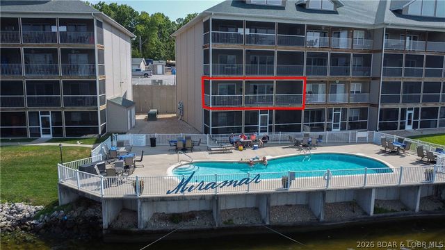 255 Plaza Beach Dr #2F, Camdenton, MO 65020