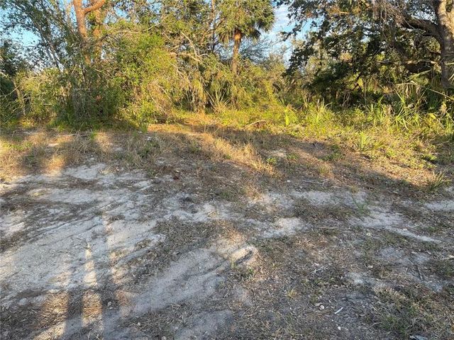 Baynes Rd #16, North Pt, FL 34288