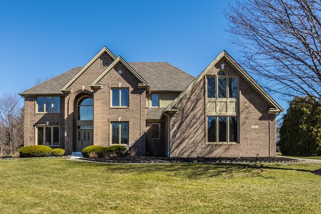 7417 River Highlands Dr, Fishers, IN 46038