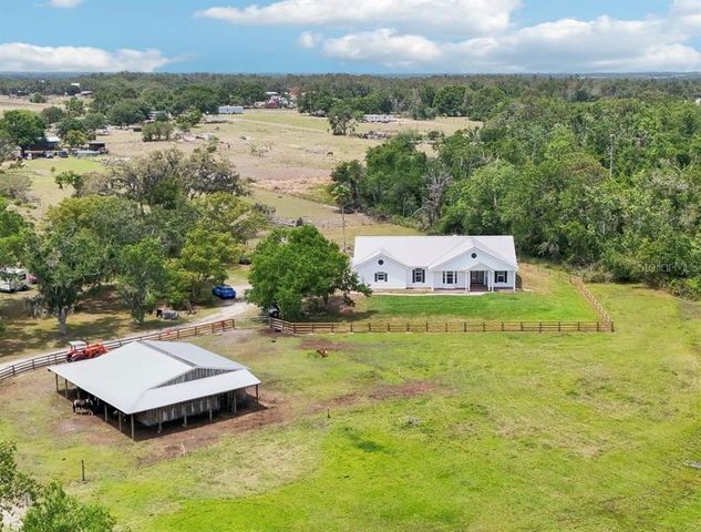21019 Lonesome Acre Rd, Wimauma, FL 33598