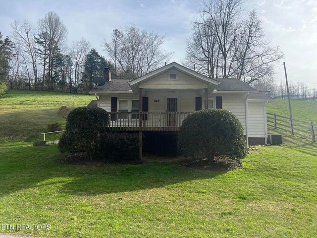 767 Old Mulberry Rd, Tazewell, TN 37879