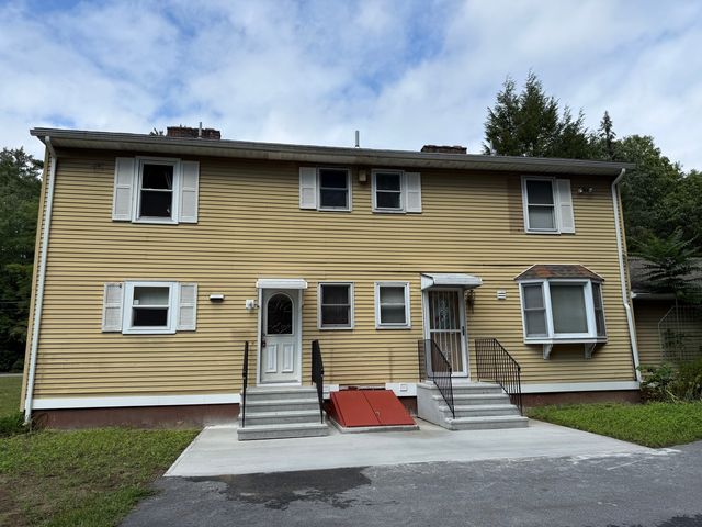 184 Kilburn St, Lunenburg, MA 01462