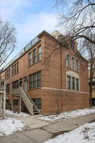 1960 N  Seminary Ave #B, Chicago, IL 60614
