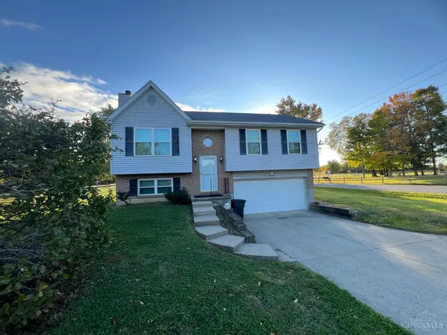 24714 Stateline Rd, Lawrenceburg, IN 47025