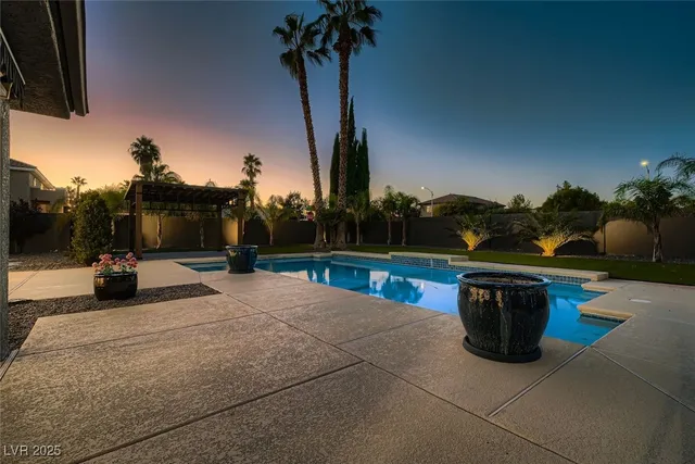 8284 Center Stage Ave, Las Vegas, NV 89129