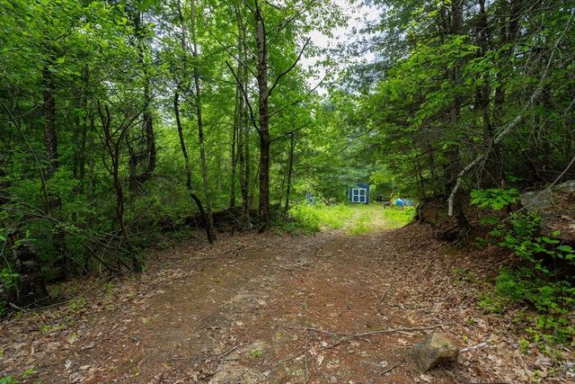 Bullard Rd, Oakham, MA 01068