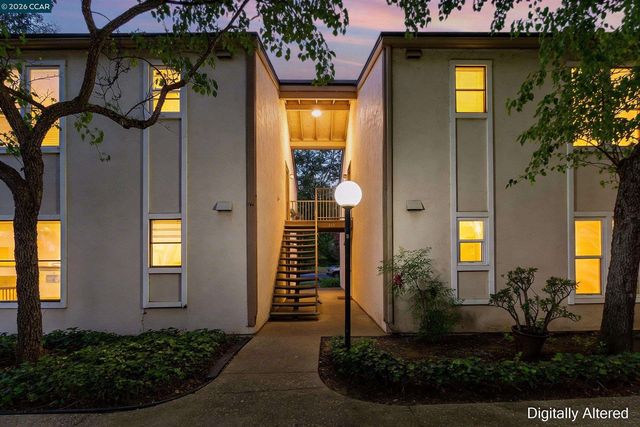 375 Camelback Rd #4, Pleasant Hill, CA 94523